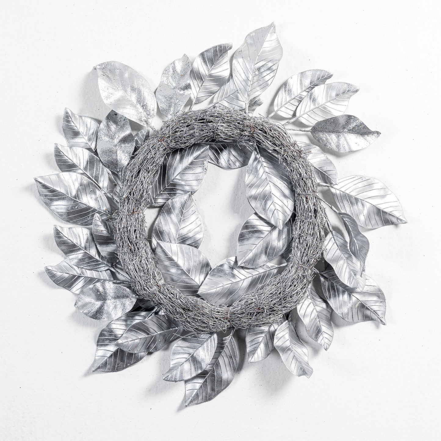 28" Silver Leaf Wreath