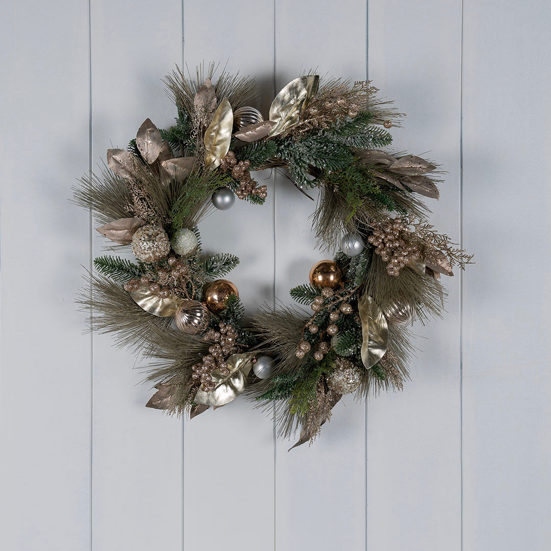 Champagne Pine Wreath with Ornaments Champagne