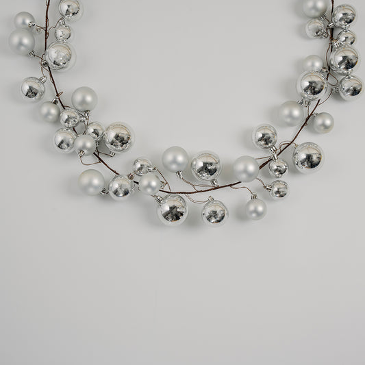 Shiny Ball Garland 6ft Silver